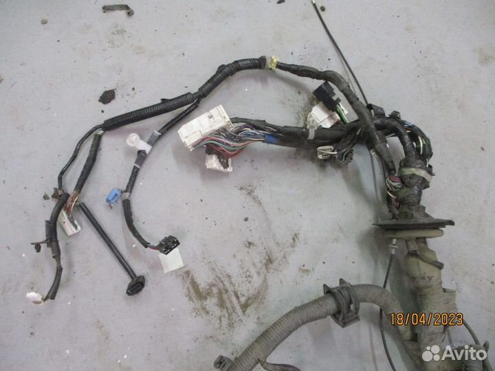 Прадо 150 13-15 год проводка под капот