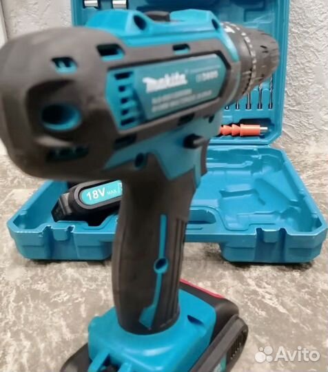 Шуруповерт makita