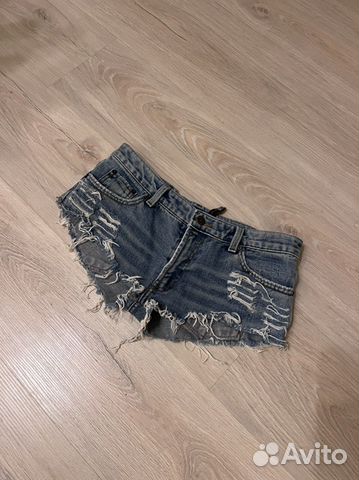 Джинсовые шорты