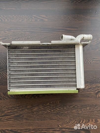 Интеркулер VAG 1.4TSI caxa 03C145749B