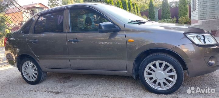LADA Granta 1.6 МТ, 2015, 24 700 км