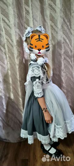 Школьная форма для девочки 122 128 серая