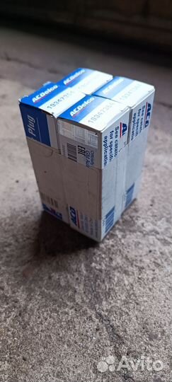 Свеча зажигания Opel Zafira B