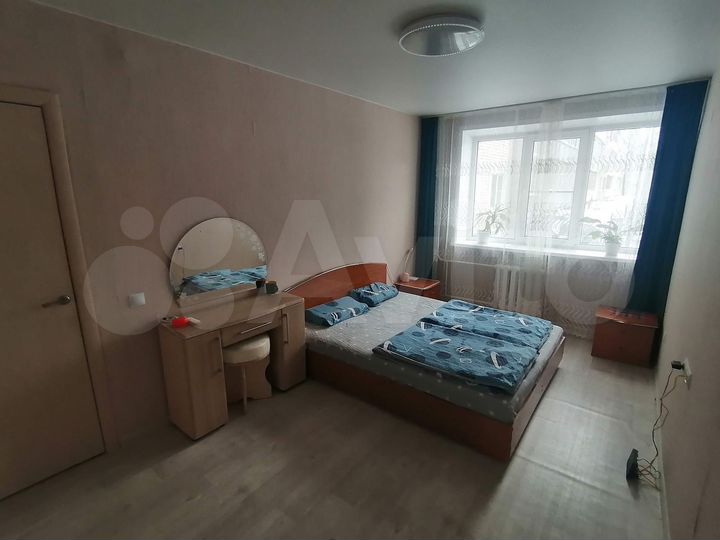 2-к. квартира, 60 м², 2/5 эт.