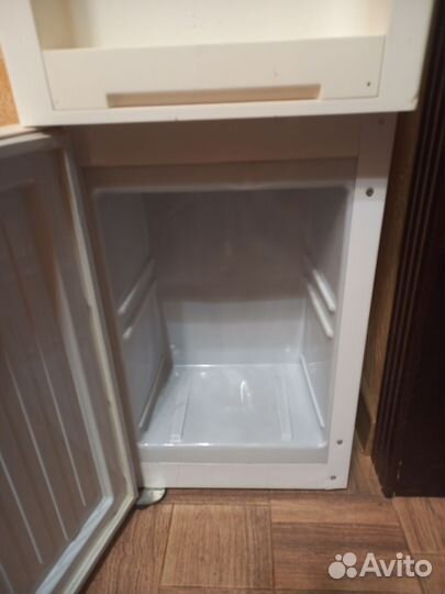 Куллер для воды напольный