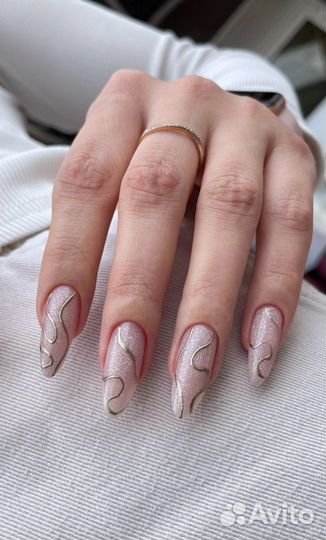 Мастер маникюра