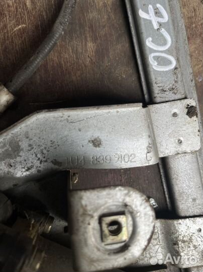 Стеклоподъемник задний skoda octavia a4