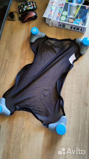 Солнцезащитная шторка munchkin