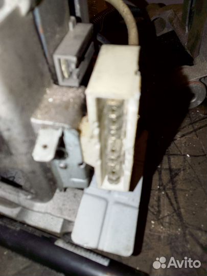 Мотор стиральной машинки