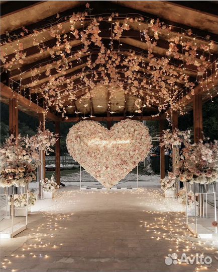 Предложение руки и сердца