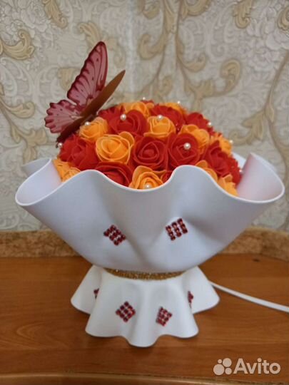 Светильник из изолона