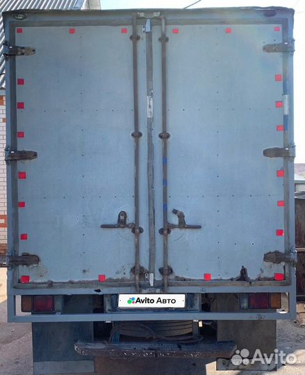 Nissan Diesel Condor, 1995