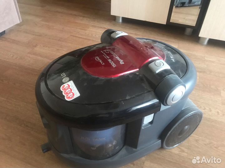 Моющий пылесос LG