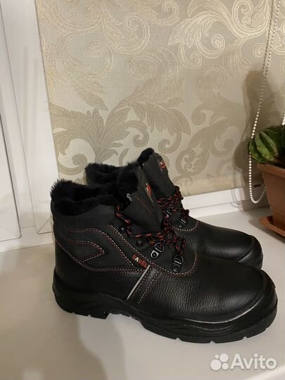Ботинки рабочие, нат. мех. savel. 43р