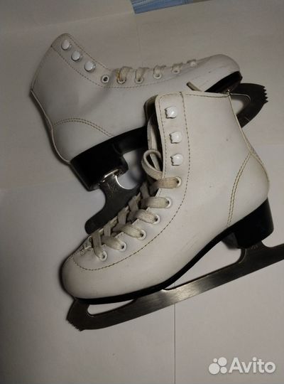 Фигурные коньки в хорошем состоянии 33 размер