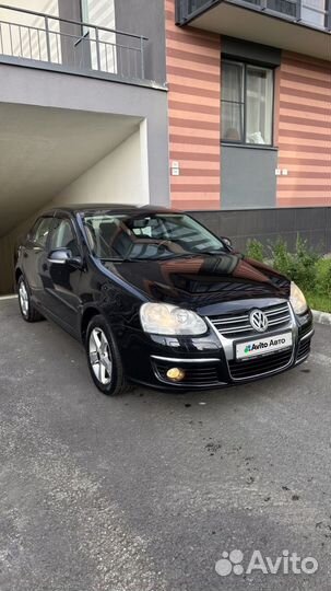 Volkswagen Jetta 1.6 AT, 2009, 189 600 км