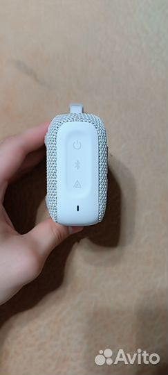 Колонка jbl go 4