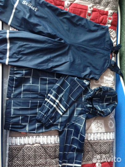 Детский костюм новый