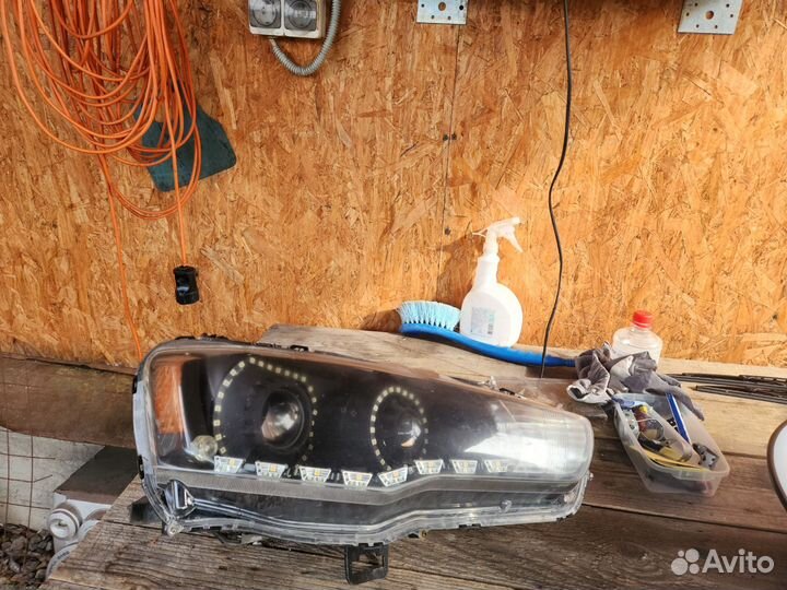 Фары mitsubishi lancer 10