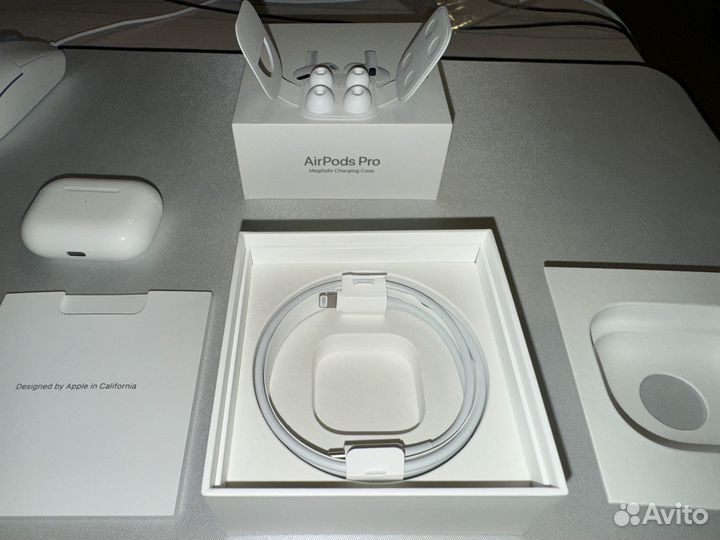 Беспроводные наушники Apple Airpods Pro