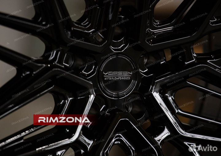 Кованые диски Vossen HF7 на Range Rover