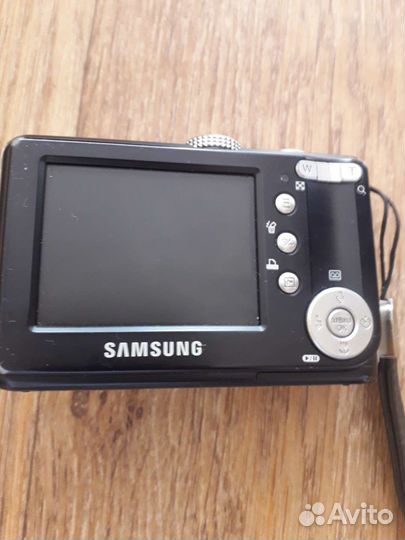 Компактный фотоаппарат