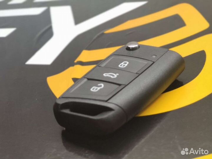 Выкидной ключ Volkswagen Passat B8