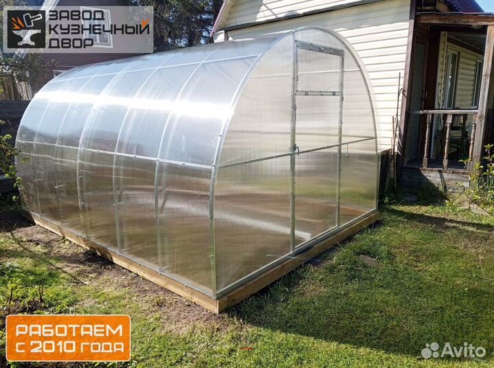 Теплица усиленная из поликарбоната