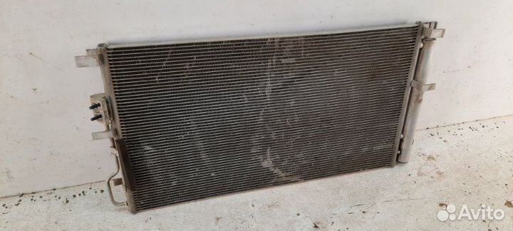 Радиатор кондиционера передний Kia Sportage 4