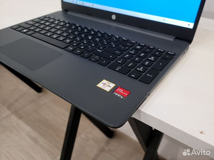 Мощный ультрабук HP Full HD ips/8GB/SSD