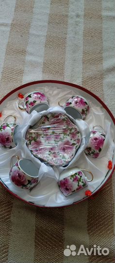 Кофейный сервиз, набор ножей