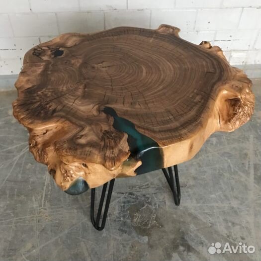 Кофейный столик из драгоценных пород дерева