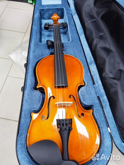 Скрипка в комплекте Brahner BV-300 1/2