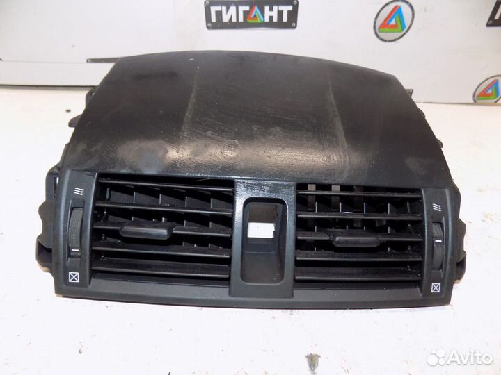 Дефлектор воздушный Corolla E15 2006-2013