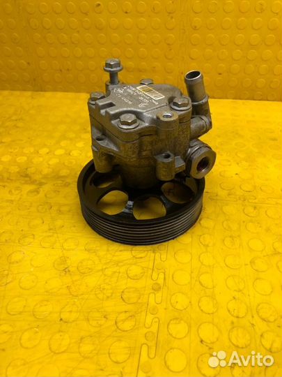 Насос гур (гидроусилитель) Renault Duster F4RE410