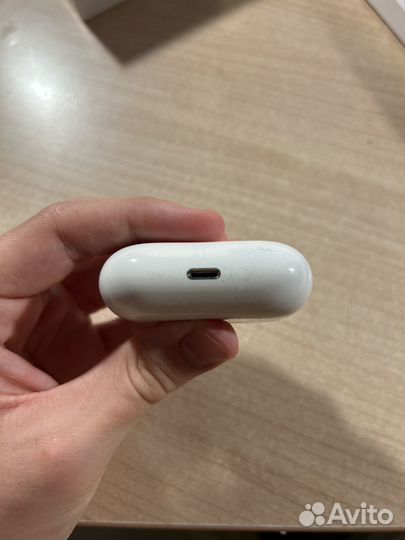 Airpods pro кейс