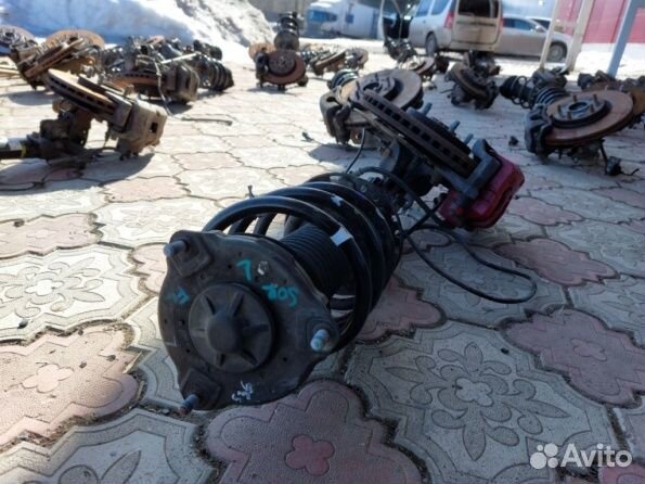 Стойка амортизатора в сборе Kia Sorento Prime 3