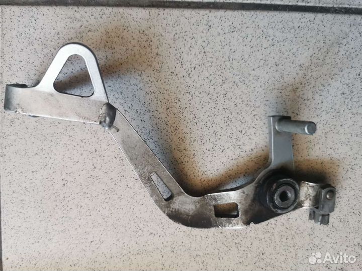 Лапка тормоза bmw r 1200 gs