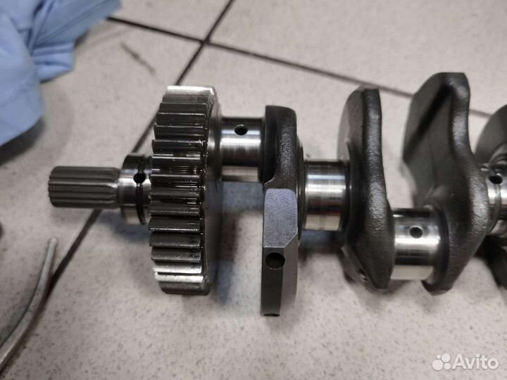 Коленвал на Honda cbr 600 f3