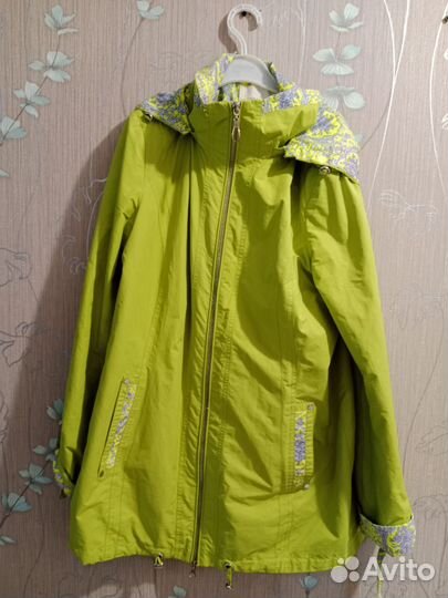 Ветровка размер 44-46