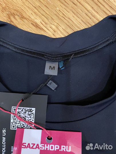 Короткий рашгард (топ) с длинным рукавом, размер М