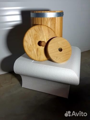 Кадка дубовая