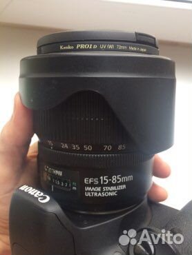 Зеркальный фотоаппарат Canon 550d