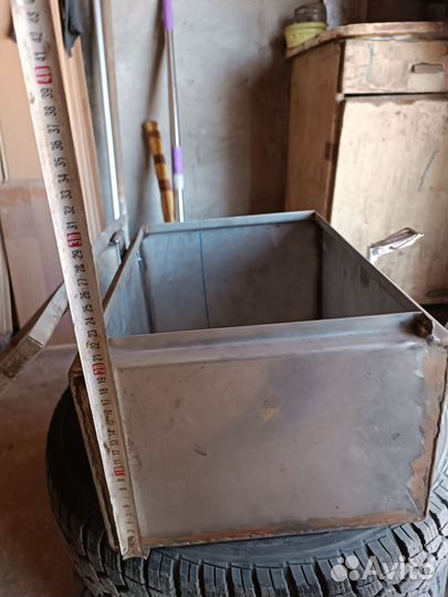 Ящик для инструмента из нержавеющей стали