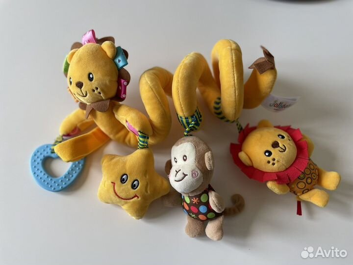 Развивающая игрушка подвеска