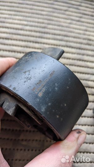 Подушки двигателя Mazda Demio кузов DW