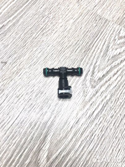 Тройник омывателя фар BMW orig. Новое