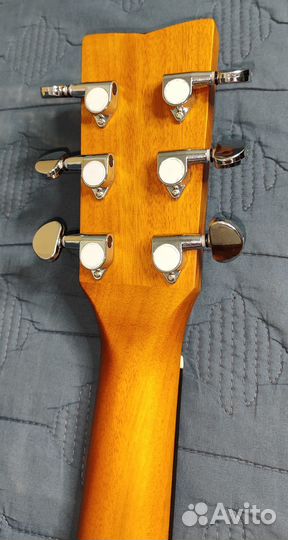 Акустическая гитара yamaha FG 800