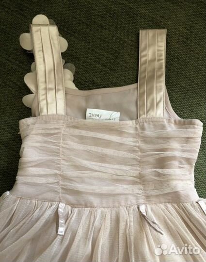 Платье праздничное