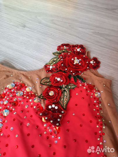 Купальник для художественной гимнастики